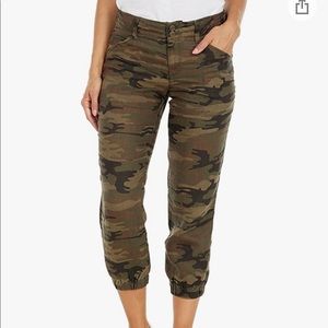Sanctuary cropped linen camo pants